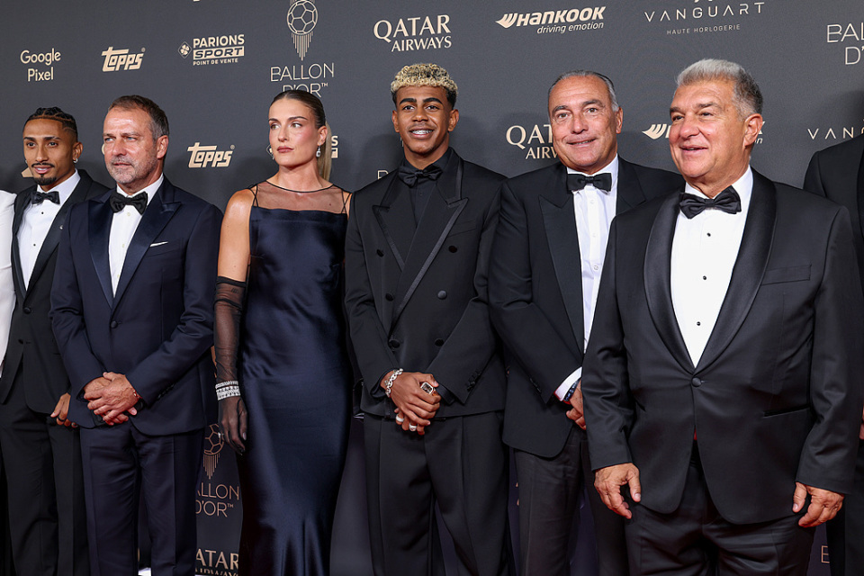 射手登贝莱, 岁零三个月 射手登贝莱, 岁零三个月