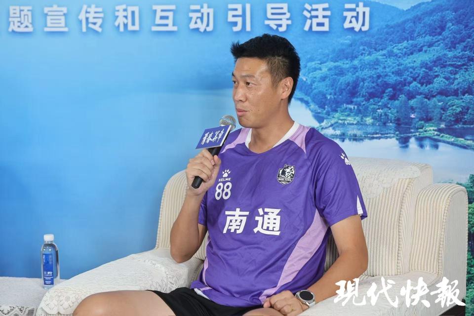 并放出, 信心十足, img