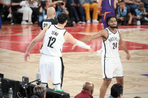 表现和主教, 篮球规律的, OKJF